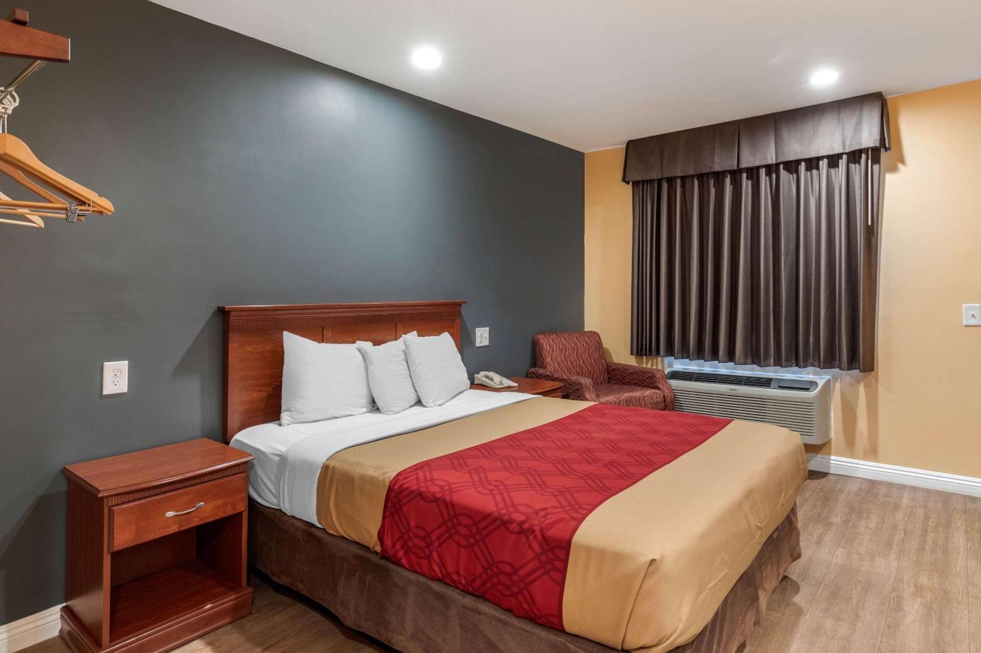 Mini-hôtel Rodeway - Angeles South 2*