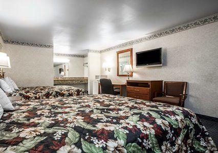 Inn Rodeway - Angeles South 2*