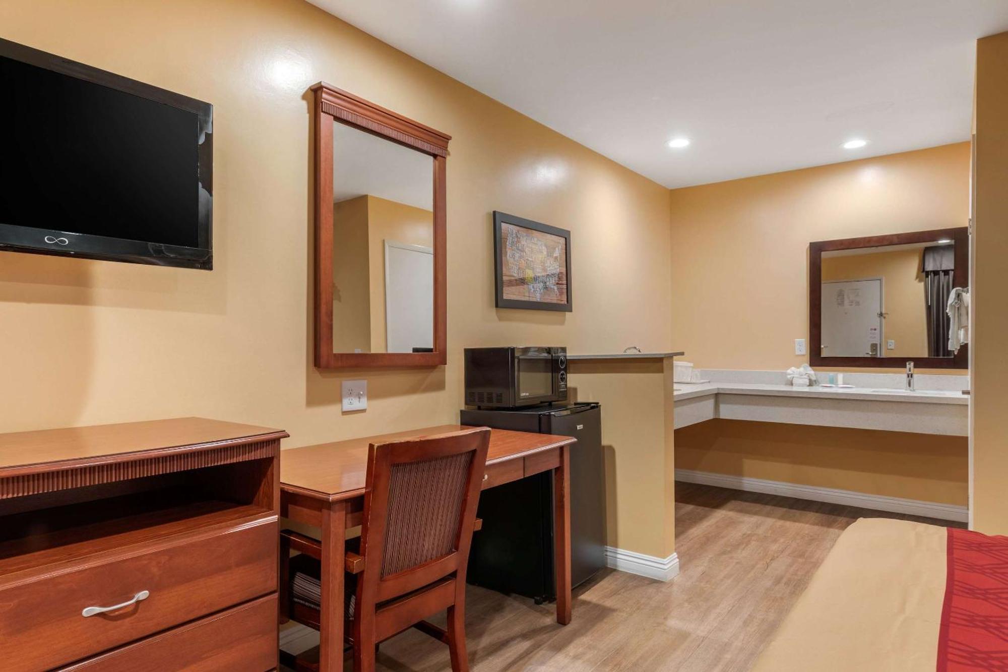 Inn Rodeway - Angeles South